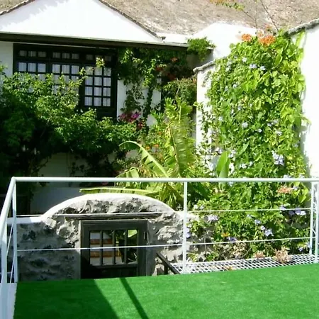 아파트 Sleeps 8 Pool Wifi Uga