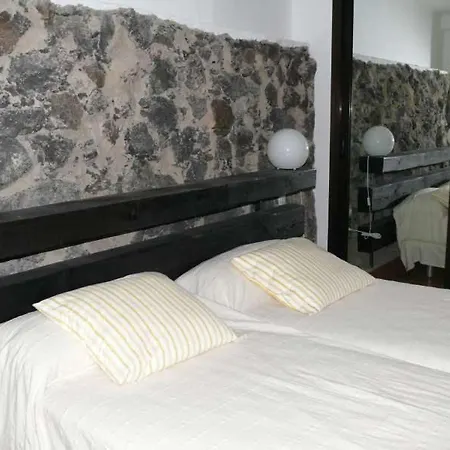 Apartmán Sleeps 8 Pool Wifi Uga