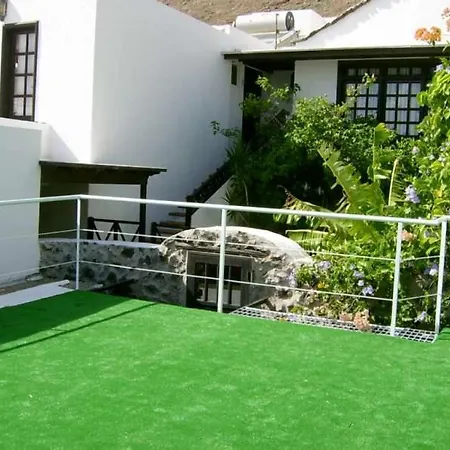 Sleeps 8 Pool Wifi *