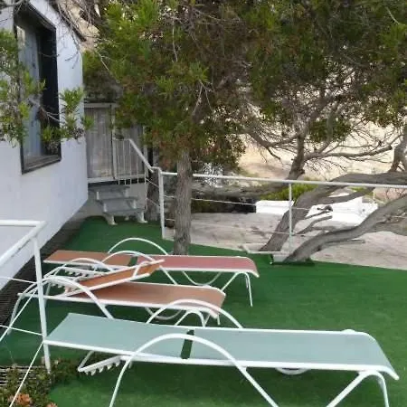 Sleeps 8 Pool Wifi * Uga
